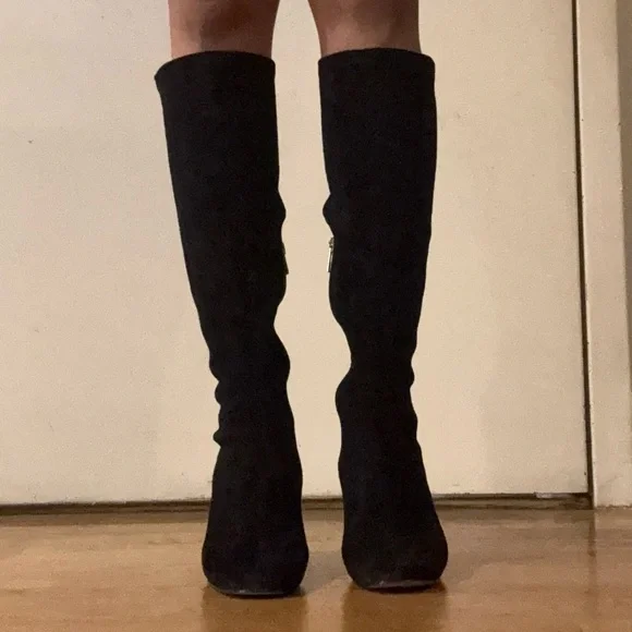 Black Suede Jewel Badgley Mischka Evalina Rhinestone Heel Boots Size 5 - Picture 5 of 7